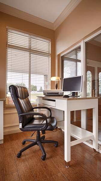 Conference Area - Best Western Harbor Springs Inn