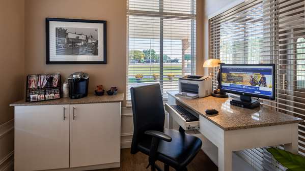 Conference Area - Best Western Harbor Springs Inn