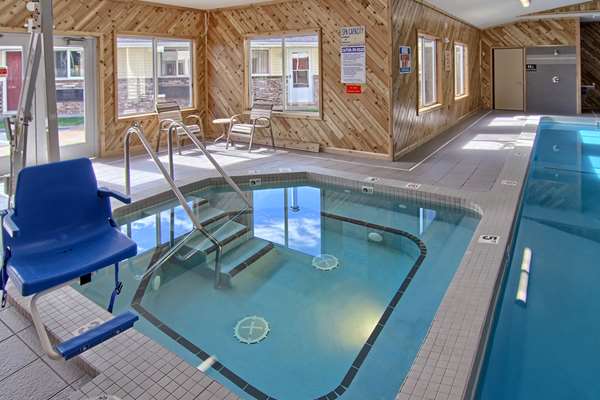 Pool - Best Western Harbor Springs Inn
