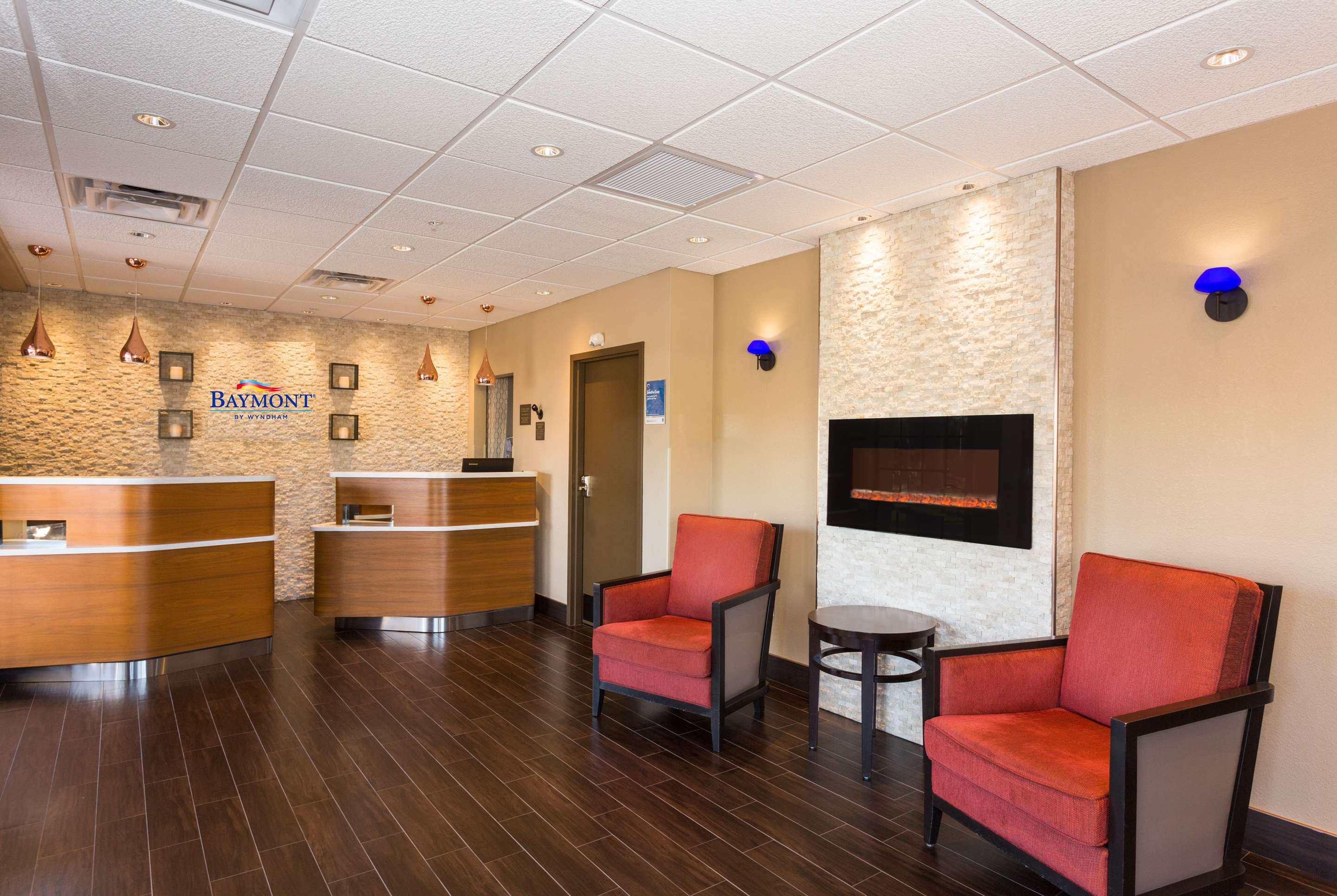 Lobby | Baymont by Wyndham Bonita Springs