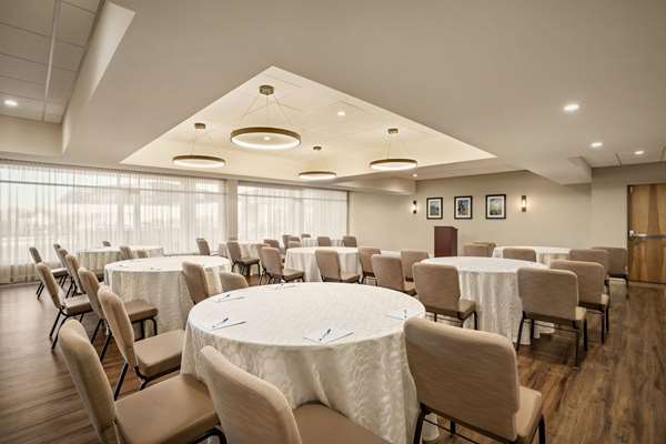  - Wyndham Newport Hotel Middletown