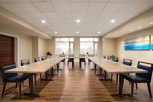  - Wyndham Newport Hotel Middletown