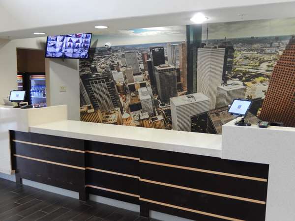  - Embassy Suites Lexington Green