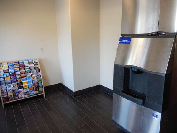  - Embassy Suites Lexington Green