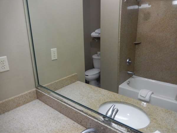  - Embassy Suites Lexington Green