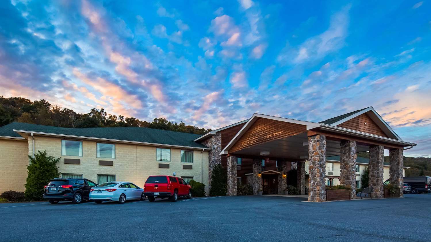 hotels berkeley springs hotels berkeley springs
