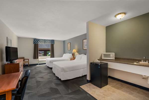  - SureStay Plus Hotel by Best Western Berkeley Springs