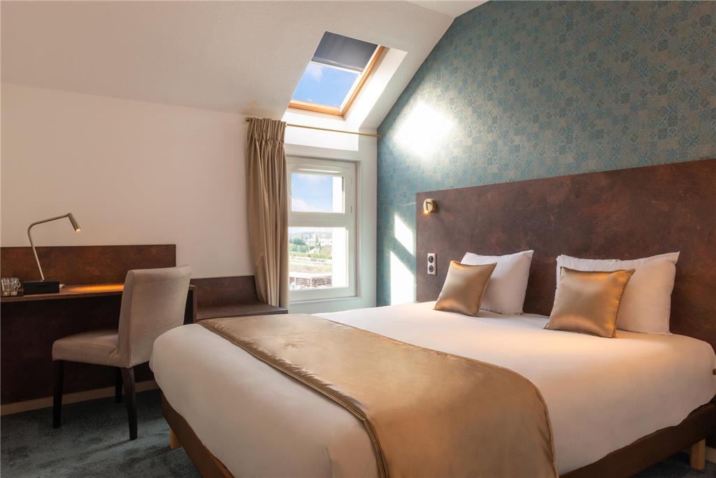 OGORLEANS NORD-guestroom-Guest Room,On-Site.jpg