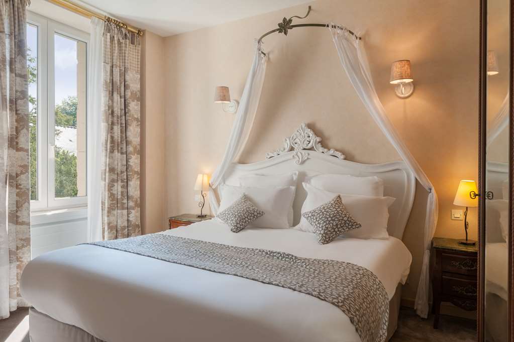 OG DOMAINE DE PRESLE SAUMUR-guestroom-Guest Room,On-Site.jpg