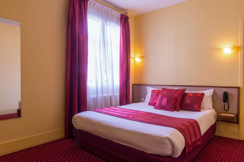 THE ORIGINALS CITY HOTEL CATHEDRALE-guestroom-Guest Room,On-Site.jpg