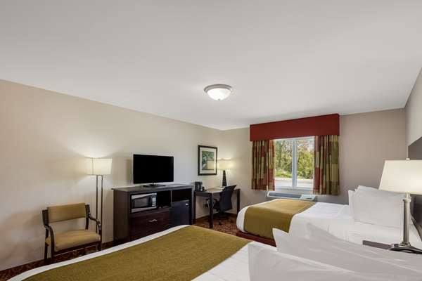  - SureStay Hotel by Best Western Whittington - I-57, Exit 77