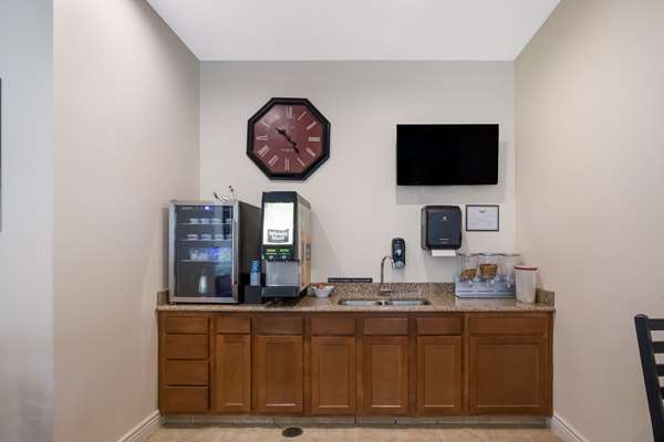 Amenities - SureStay Hotel by Best Western Whittington - I-57, Exit 77