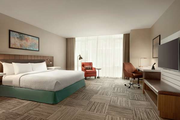  - Hilton Garden Inn South Loop Downtown Chicago