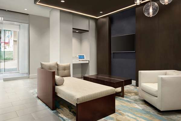  - Hilton Garden Inn South Loop Downtown Chicago