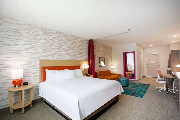  - Home2 Suites by Hilton Carlsbad