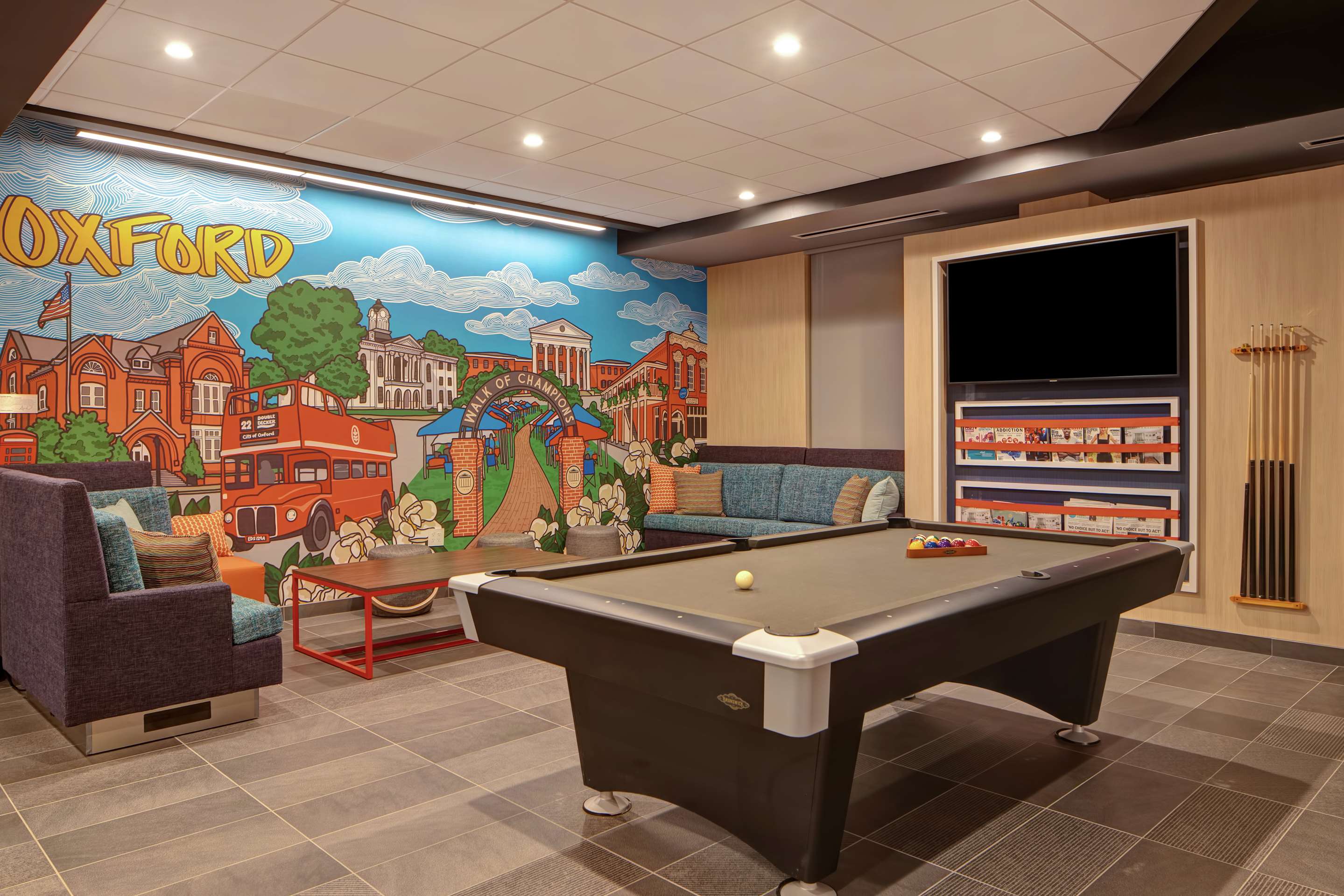 Lobby | Tru by Hilton Oxford