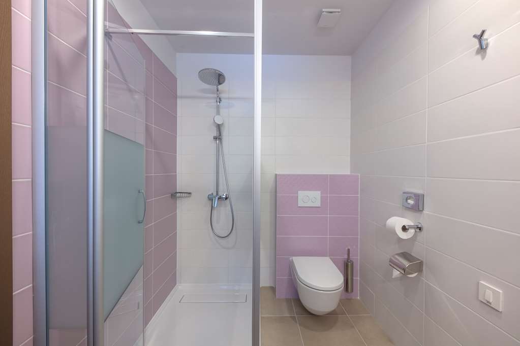 VITALITY HOTEL PUNTA-guestroom-Guest Room,Bathroom,On-Site.jpg