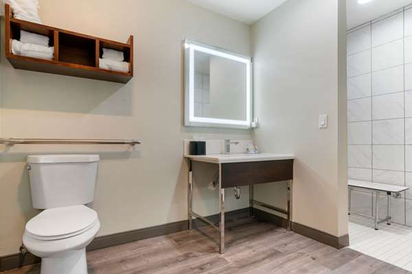  - Comfort Inn Antioch