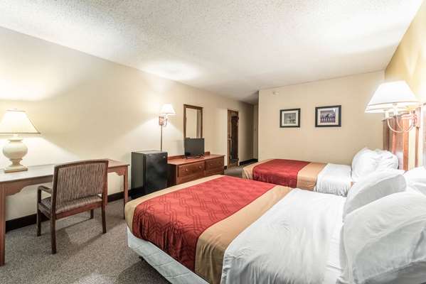  - Econo Lodge Brainerd