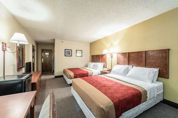  - Econo Lodge Brainerd