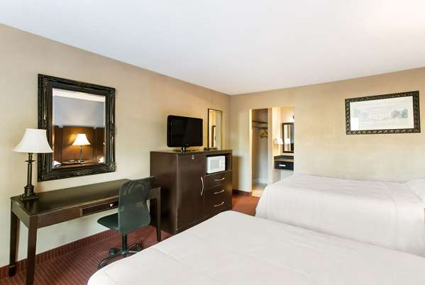  - Rodeway Inn Lancaster