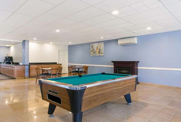  - Rodeway Inn Lancaster