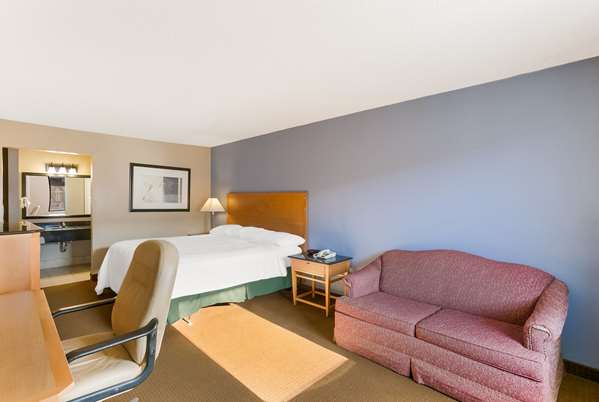  - Rodeway Inn Lancaster