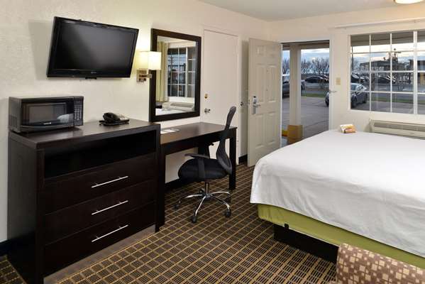  - Quality Inn Gonzales