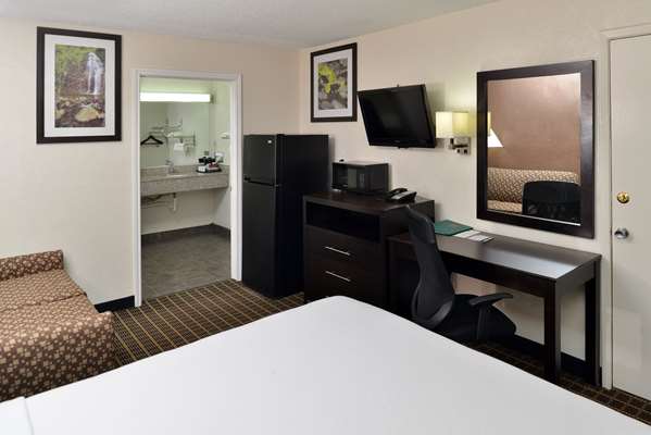  - Quality Inn Gonzales
