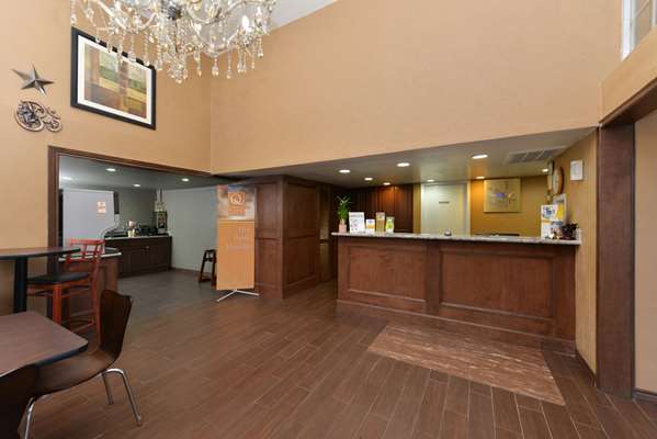  - Quality Inn Gonzales