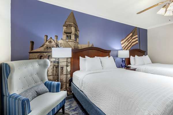  - Clarion Pointe Hotel Sulphur Springs