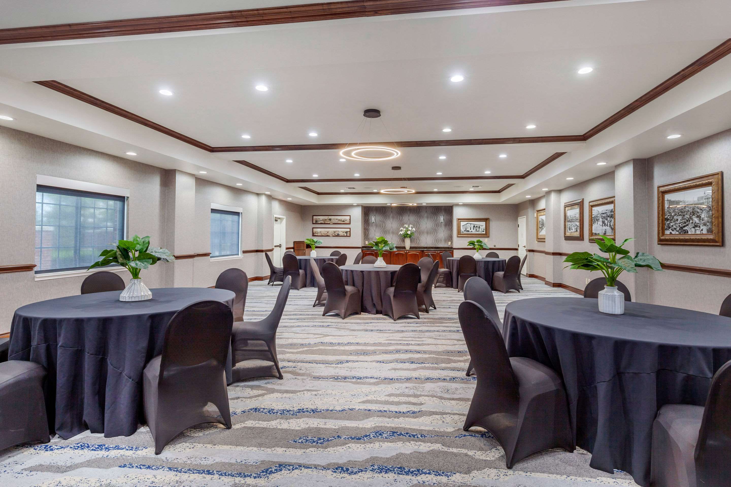Banquet room | Clarion Pointe Sulphur Springs