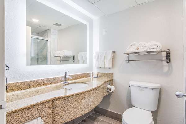  - Clarion Inn South Boston