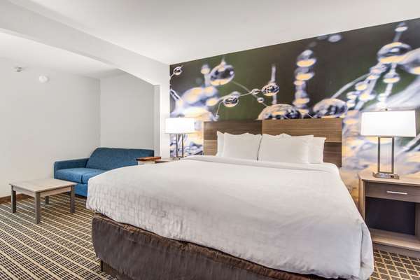 Suite - Clarion Inn South Boston