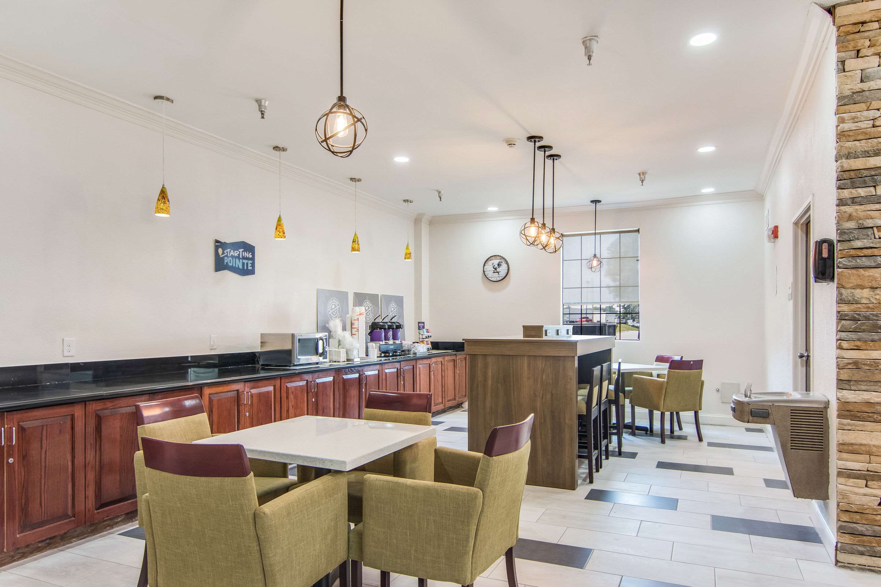 Breakfast area