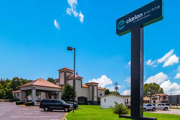 Exterior view - Clarion Inn South Boston