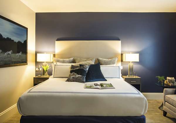 Suite - Restoration Hotel Charleston