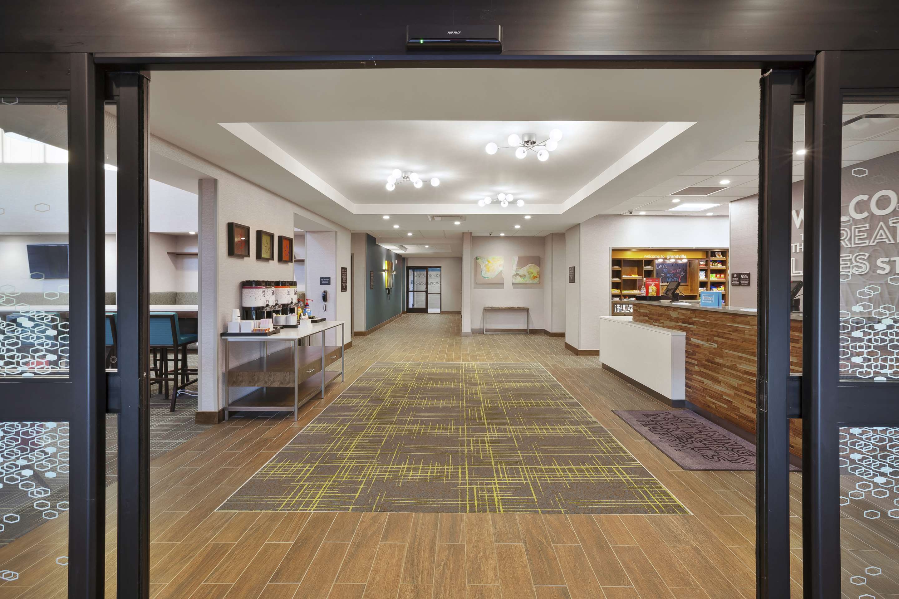 Reception | Hampton Inn & Suites Grandville Grand Rapids South