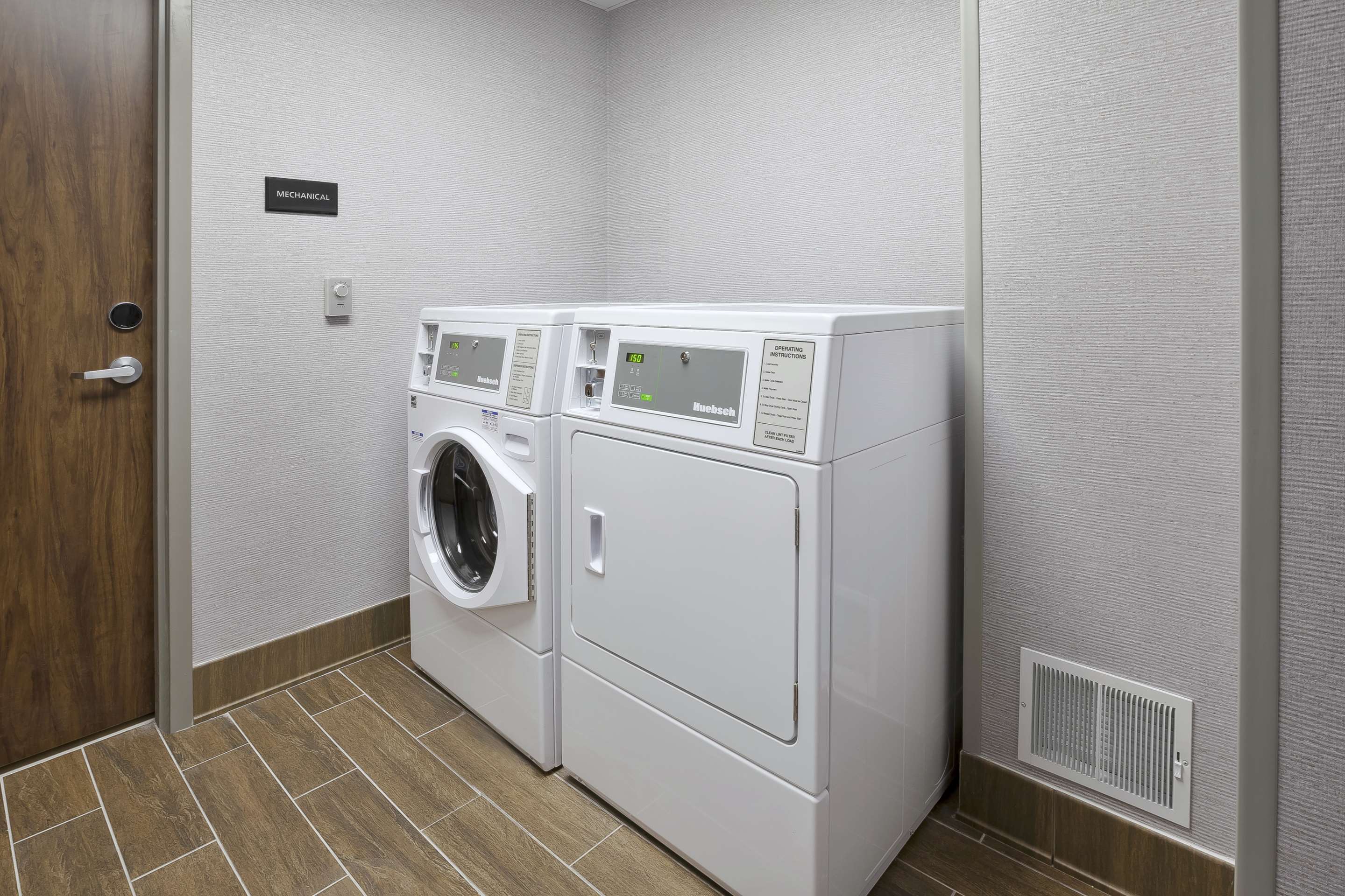 Property amenity | Hampton Inn & Suites Grandville Grand Rapids South