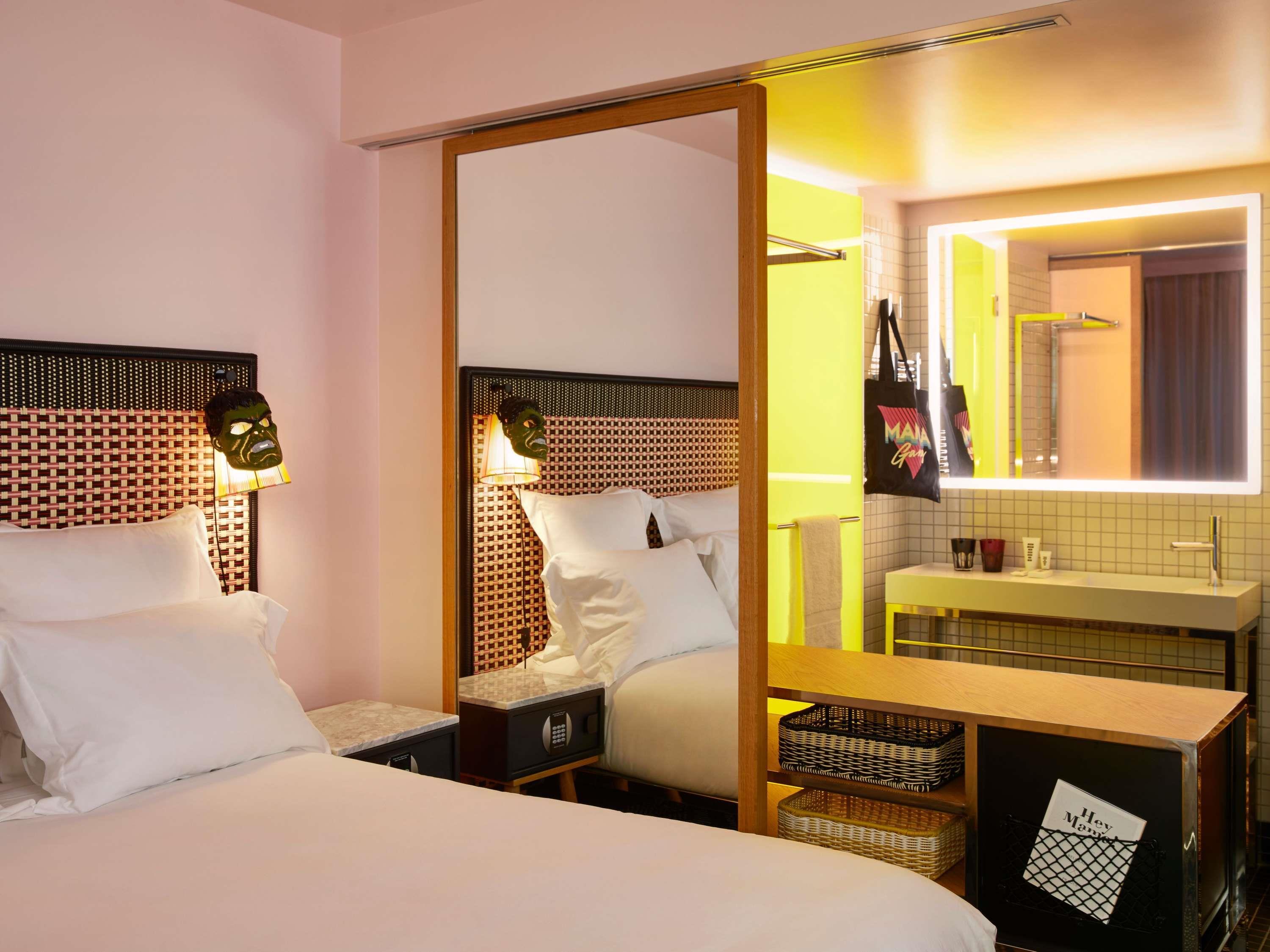Mama Shelter Paris West Room Type - Medium Mama Double