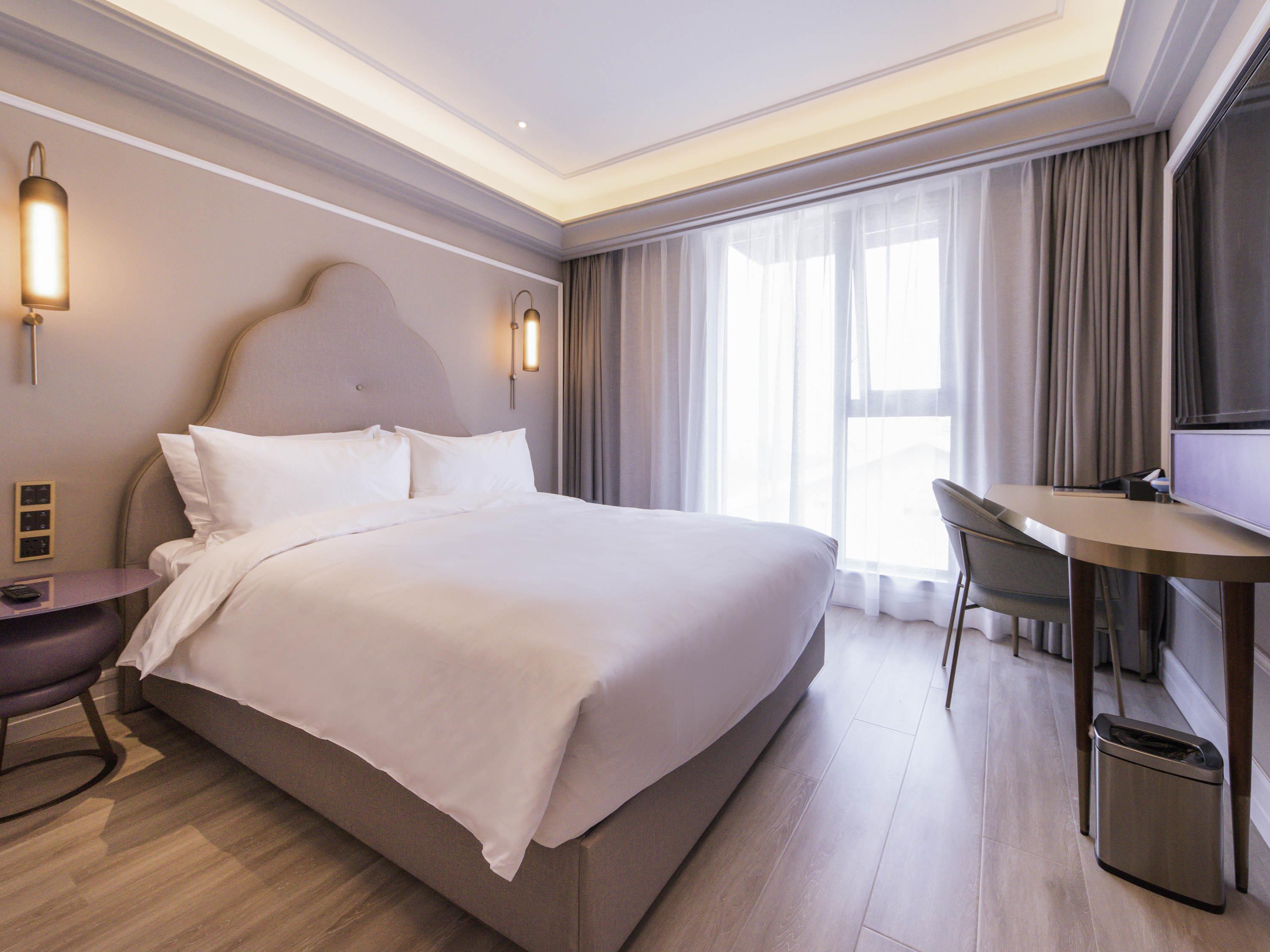 Mercure Xi'an Downtown Room Type - Deluxe Room with 1 kingsize bed