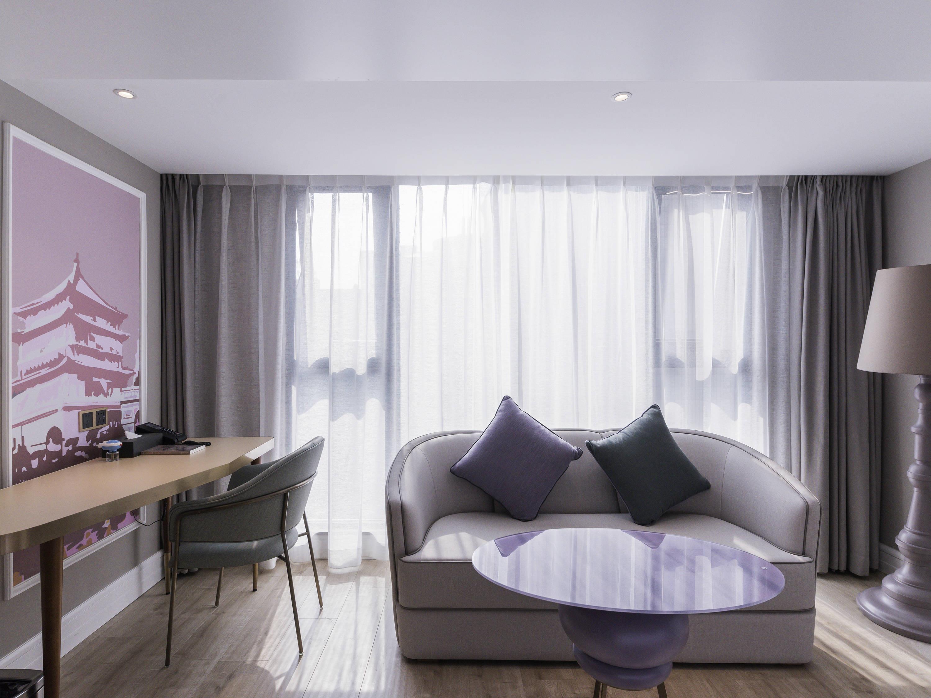 Mercure Xi'an Downtown Room Type - Deluxe Room with 2 single beds