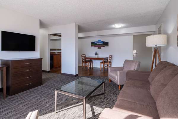 Suite - Ramada Hotel Juneau