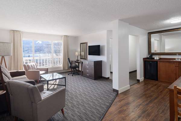 Suite - Ramada Hotel Juneau