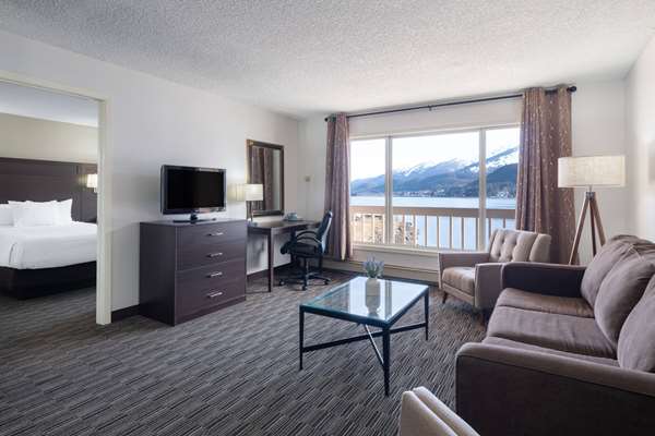 Suite - Ramada Hotel Juneau
