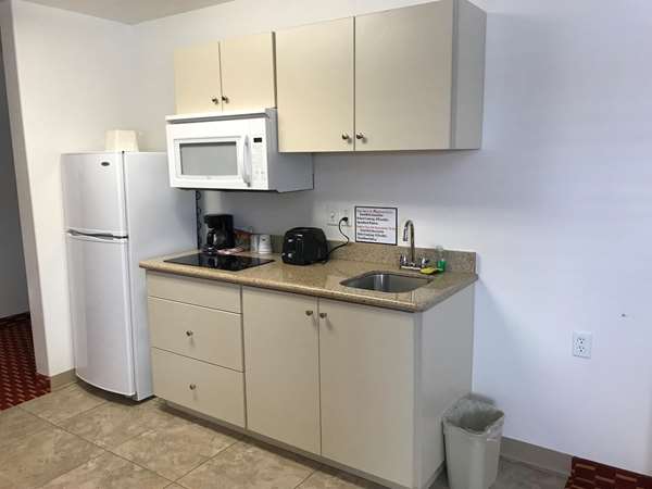  - SureStay Plus Hotel by Best Western Naples