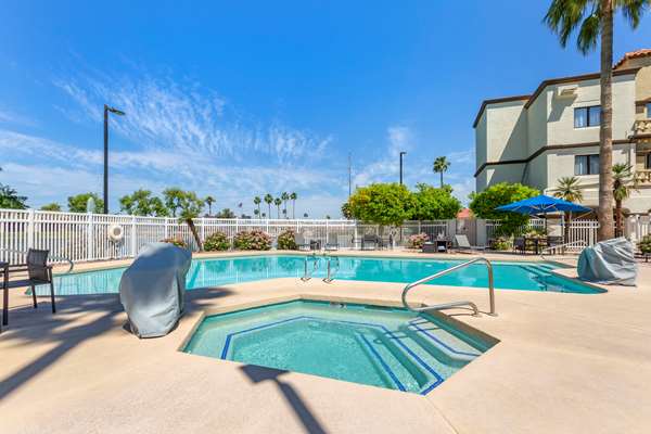 Pool - Windmill Suites Surprise