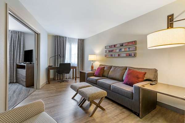 Suite - Windmill Suites Surprise