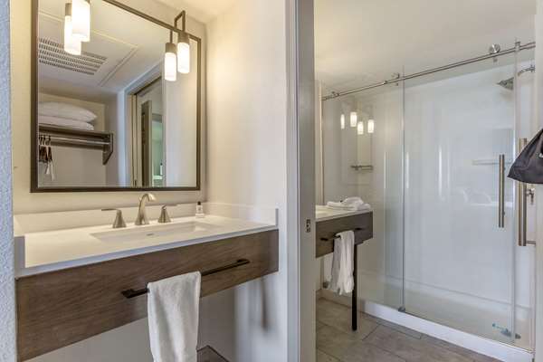  - Windmill Suites Surprise