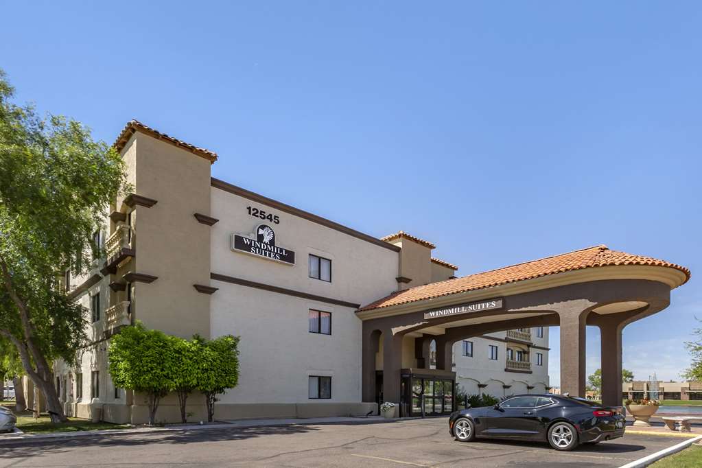 Windmill Suites Surprise